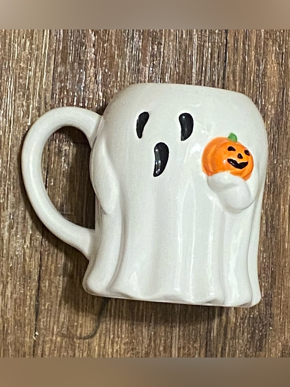Cracker Barrel Halloween Ghost Holding Pumpkin Cofee Mug Cup 16oz 4.25”H White